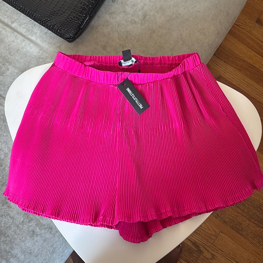 Pretty Little Thing Plisse Short